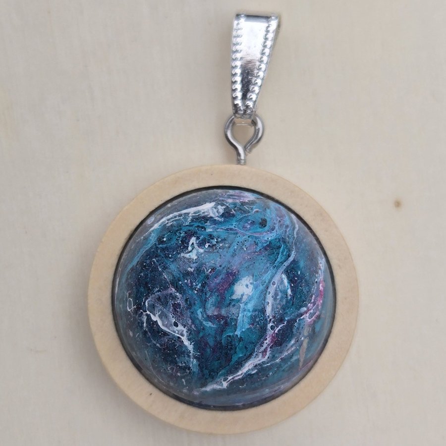 OW-1-09 pendant